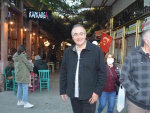 Sunay Akın Ayvalık’ı sosyal medyasından anlatacak