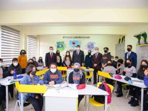 Kahramankazan Belediyesi okul ve öğrencilere destek olmaya devam ediyor