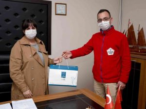 Kuşadası Belediyesi öğretmenleri unutmadı