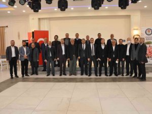 Simav’da öğretmenler yemekte buluştu