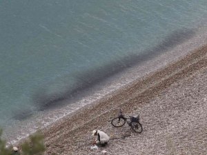 Dünyaca ünlü sahilde merak uyandıran görüntü