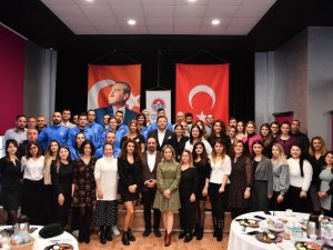 Maltepe Belediyesi’nden Öğretmenler Günü kutlaması