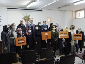 Başkan Melek Mankan: "Kadına şiddet, insanlığa ihanettir"