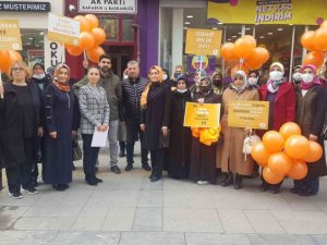 AK Partili kadınlar şiddete karşı tek ses oldu