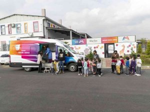 Mersin’de çocuklara ağız ve diş sağlığı kontrolü