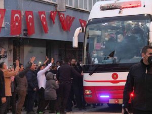 Cumhurbaşkanı Erdoğan’a Menemen’de yoğun ilgi