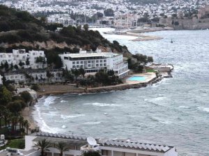 Bodrum’da fırtına etkili oluyor