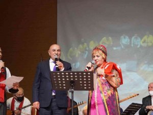 Keçiören Belediyesi Emekliler Platformu sıra gecesi düzenledi