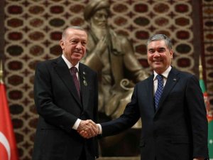 Türkmenistan’dan Cumhurbaşkanı Erdoğan’a “Devlet İşbirliği Nişanı”