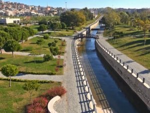 Aşık Veysel Alanı’nda “yağmur suyu hasadı” başladı