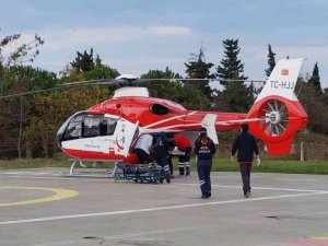 Kalp krizi geçiren hastanın yardımına ambulans helikopter yetişti