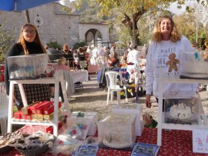 Dalyan’da Noel Pazarı yoğun katılımla gerçekleştirildi