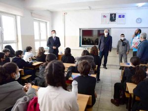 Başkan Balcı’dan her gün 1 okul ziyareti