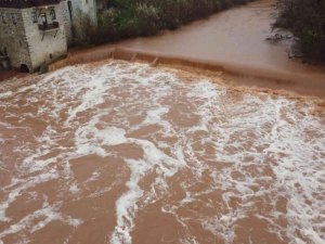 Bartın Irmağı’nda köpüklenmeler oluştu