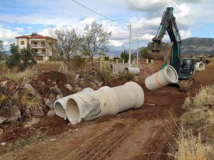 Döşemealtı’nda su taşkınlarını önleme çalışması