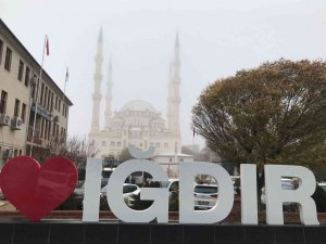 Iğdır’da sis etkili oluyor