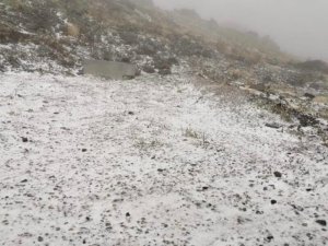 Çanakkale’de yılık ilk karı Kazdağları’na düştü