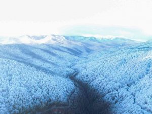 Bursa’nın beyaz örtüsü havadan görüntülendi