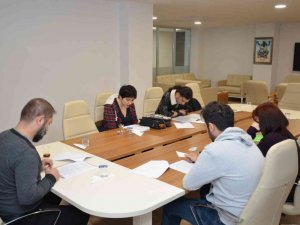 Altıeylül Kent sahnesinde provalar başladı