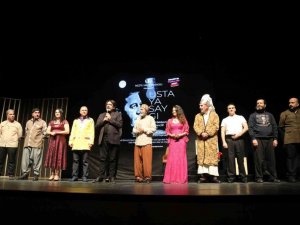 Mezitli’de Ferhan Şensoy’un anısına ’Ustaya Saygı’ gecesi düzenlendi