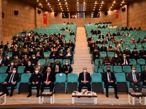 Yahya Kemal Beyatlı anıldı