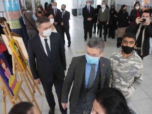 Özel gereksinimli bireyler için yaşam odası yapıldı