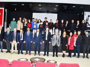 Milas’ta başarılı öğrenciler ödüllendirildi