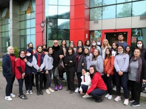 Avrasya Üniversitesi ünlü moda tasarımcısını ağırladı