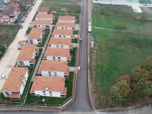 Başiskele’de 2 buçuk yılda 156 kilometrelik yol konfor kazandı