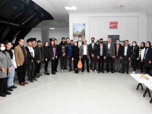 Gençler kitap fuarı istedi, Başkan Aydın sözünü verdi