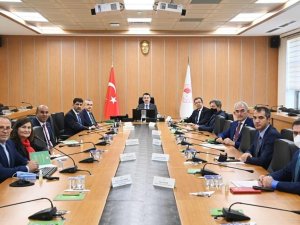 ADÜ Rektörü Aldemir Tarım Bakanı Pakdemirli ile görüştü