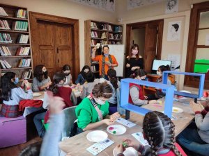 Kuşadalı çocuklar dengeli beslenmeyi öğreniyor