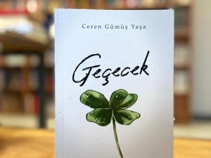 İnsanların zor dönemlerinin aşımını kolaylaştıran ’Geçecek’ raflardaki yerini aldı