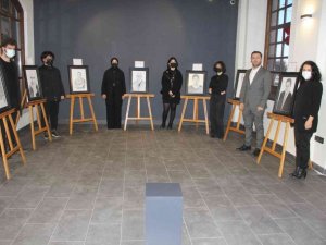 Samsun’da Kovid-19’dan vefat eden 10 sağlık çalışanının portreleri yapıldı