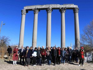Uzuncaburç Antik Kenti’ne tarihi ve kültürel gezi