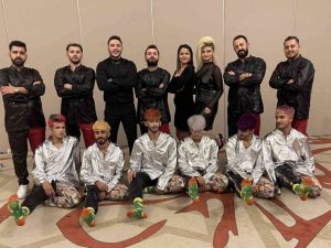 Ünlü saç tasarımcısına uluslararası yarışmada ‘en iyi sahne’ ödülü