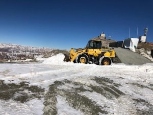 Şırnak’ta karla mücadele başladı