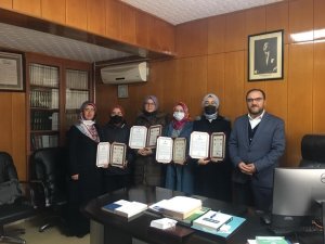 Gediz’de hafızlık eğitimini tamamlayan 5 öğrenciye, hafızlık belgeleri verildi