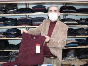 63 yıldır insanları giydiriyorlar