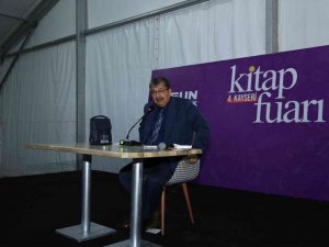 Edebiyat dünyasının önemli isimleri Kayseri 4. Kitap Fuarı’nda sevenleriyle buluştu
