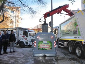 Akşehir Belediyesinden bir ilk daha yeni nesil çöp konteynerleri hizmette