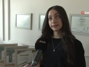 Diyetisyen Çar: “Bulunduğunuz ortamın rengi, tabakların rengi, yemeklerin rengi iştahı etkilemektedir”