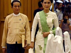 Myanmar’ın devrik lideri Suu Kyi’ye 4 yıl hapis