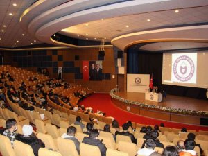 ADÜ’de özel gereksinimli çocuklar paneli gerçekleşti