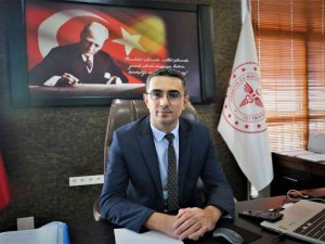 Ceviz: "Yeni dönemde aşısızlar yoğun risk altında olacak"