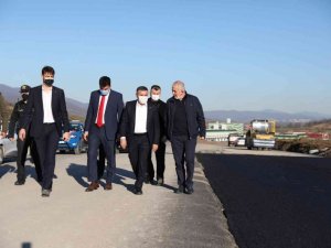 Gümüşova OSB’de yol çalışmaları tamamlanıyor