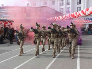 Kilis’in düşman işgalinden kurtuluşunun 100’üncü yıl dönümü coşkuyla kutlandı