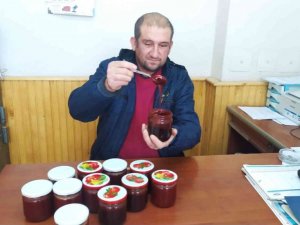 Pandemi döneminin gözdesi çam kozalağı pekmezi