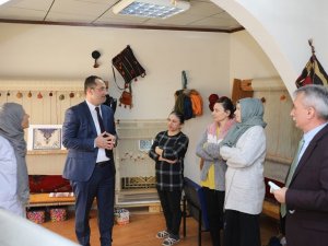 Akçaabat Belediyesinden el sanatları kursu