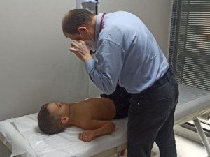 Uzmanı açıkladı...Çocuklarda sık görülüyor, belirtileri Covid’le birebir aynı